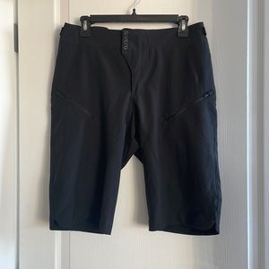 Sombrio Women’s mountain biking shorts